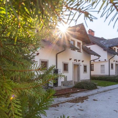 Apartmaji Potepuh Кранска гора Екстериор снимка